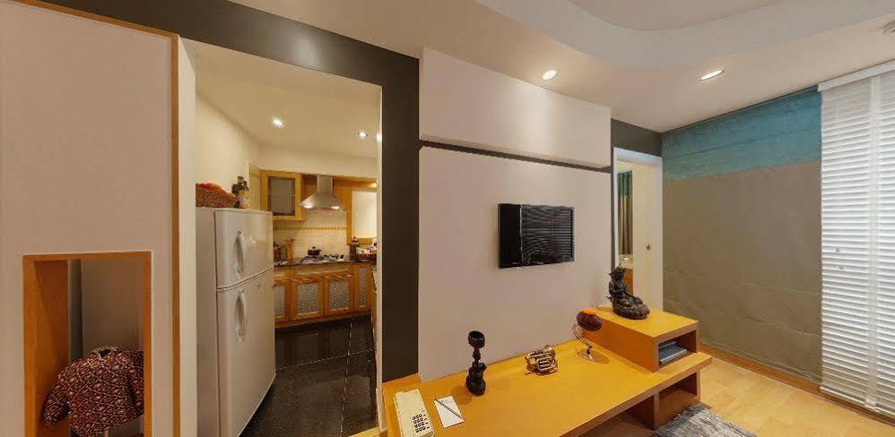 Melange Luxury Service Apartment Bangalore Exterior foto